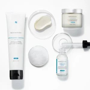 Skinceuticals emollience moisturizing care for normal to dry skin is a face moisturizer enriched with plant extracts and essential oils. In short, it nourishes and restores optimal moisture levels to the complexion.
