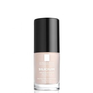 La Roche Posay Silicium is the nail polish line of La Roche Posay developed specifically for sensitive skins and allergic nails to the traditional nail polish. 6ml