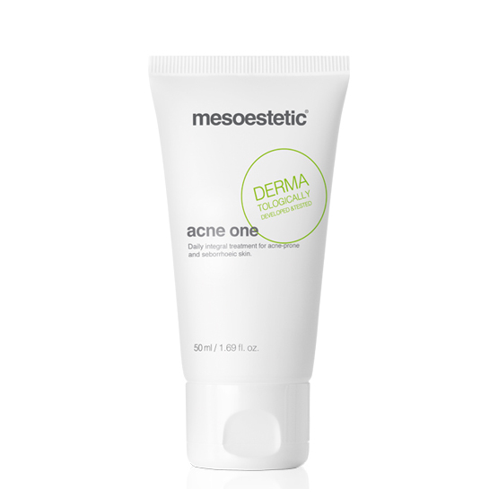 Mesoestetic Acne-One é um creme especialmente desenvolvido para controlar eficazmente as peles com tendência a gerar acne e seborreia de forma moderada. 50ml