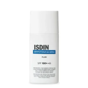 ISDIN Eryfotona AK-NMSC SPF100+ Fluid is a medical device formulated for the prevention and protective adjunctive treatment of actinic keratosis (AK) and other forms of non-melanoma skin cancer (NMSC). The formula combines very high broad-spectrum sun protection with DNA Repairsomes® technology to help protect the skin against further sun-induced damage while supporting the repair of actinic damage caused by chronic sun exposure. Chronic exposure to UV radiation can progressively damage skin cells and contribute to the appearance of rough, scaly lesions known as actinic keratoses. These lesions commonly appear on areas frequently exposed to the sun, such as the face, forehead, ears, scalp, neckline, and back of the hands. Thanks to its fluid texture, ISDIN Eryfotona AK-NMSC SPF100+ Fluid spreads easily across the skin and creates a protective film that helps absorb, reflect, and disperse UV radiation. Moreover, the lightweight formula blends comfortably into the skin without leaving a heavy finish. This medical device has CE certification of conformity. Always read the instructions and leaflet carefully before use.
