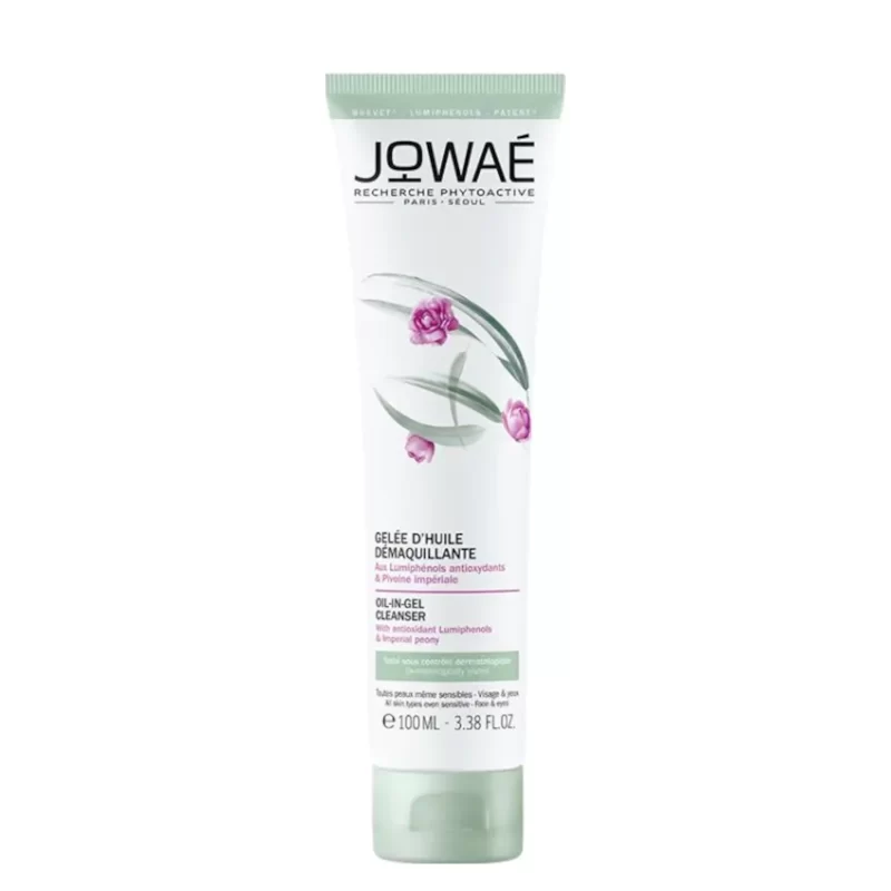 Jowaé oil-in-gel cleanser s a cleansing care that gently removes makeup from all skin types, even sensitive skin. As such, it can be applied to the face and eyes with confidence.  All kinds of make-up (even long-lasting), pollution particles, and impurities are eliminated, making the skin soft and comfortable. Suitable for face and eyes. Non-comedogenic.