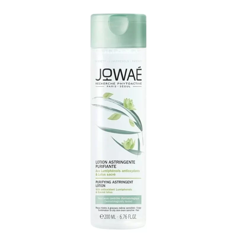 Jowaé purifying astringent lotion is a care with purifying and mattifying action for combination to oily skin, even sensitive skin. Enriched with 99% components of natural origin, this product eliminates impurities, tightens pores, and at the same time unifies the skin's grain. As a result, the skin is purified and clean.