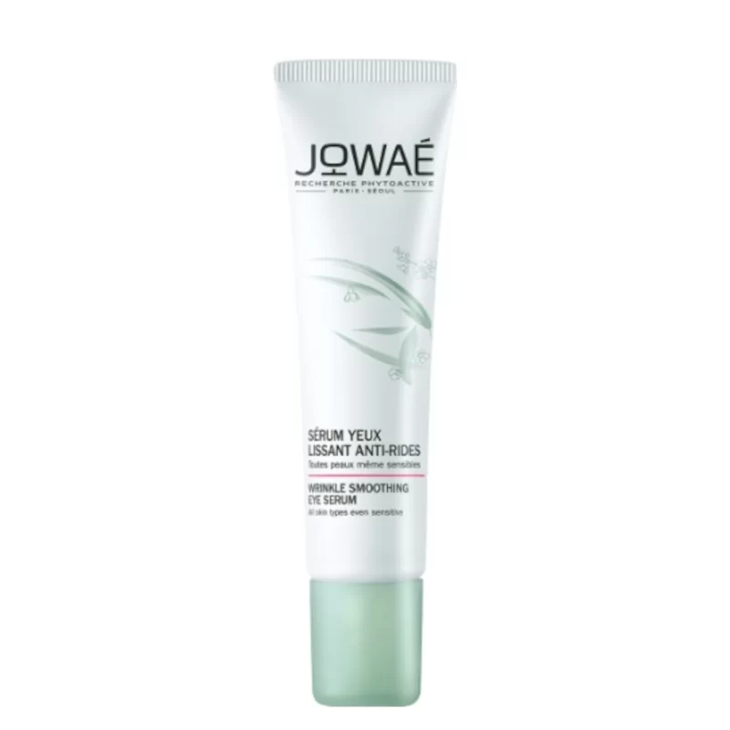 Jowaé wrinkle smoothing eye serum is a corrective care with smoothing and anti-aging action for the eye contour area. Thus, it is infused with antioxidants and stimulating actives, which will make the delicate skin of the eye visibly younger. In addition, since it has a high tolerance formula it is suitable for all skin types.