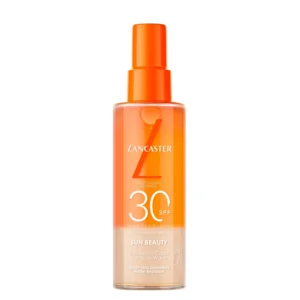  The Lancaster Sun Beauty Sun Body Water SPF30 offers a unique approach to sun protection with its ultra-light bi-phase formula, designed to deliver effective protection while providing a refreshing, barely-there sensation on the skin.